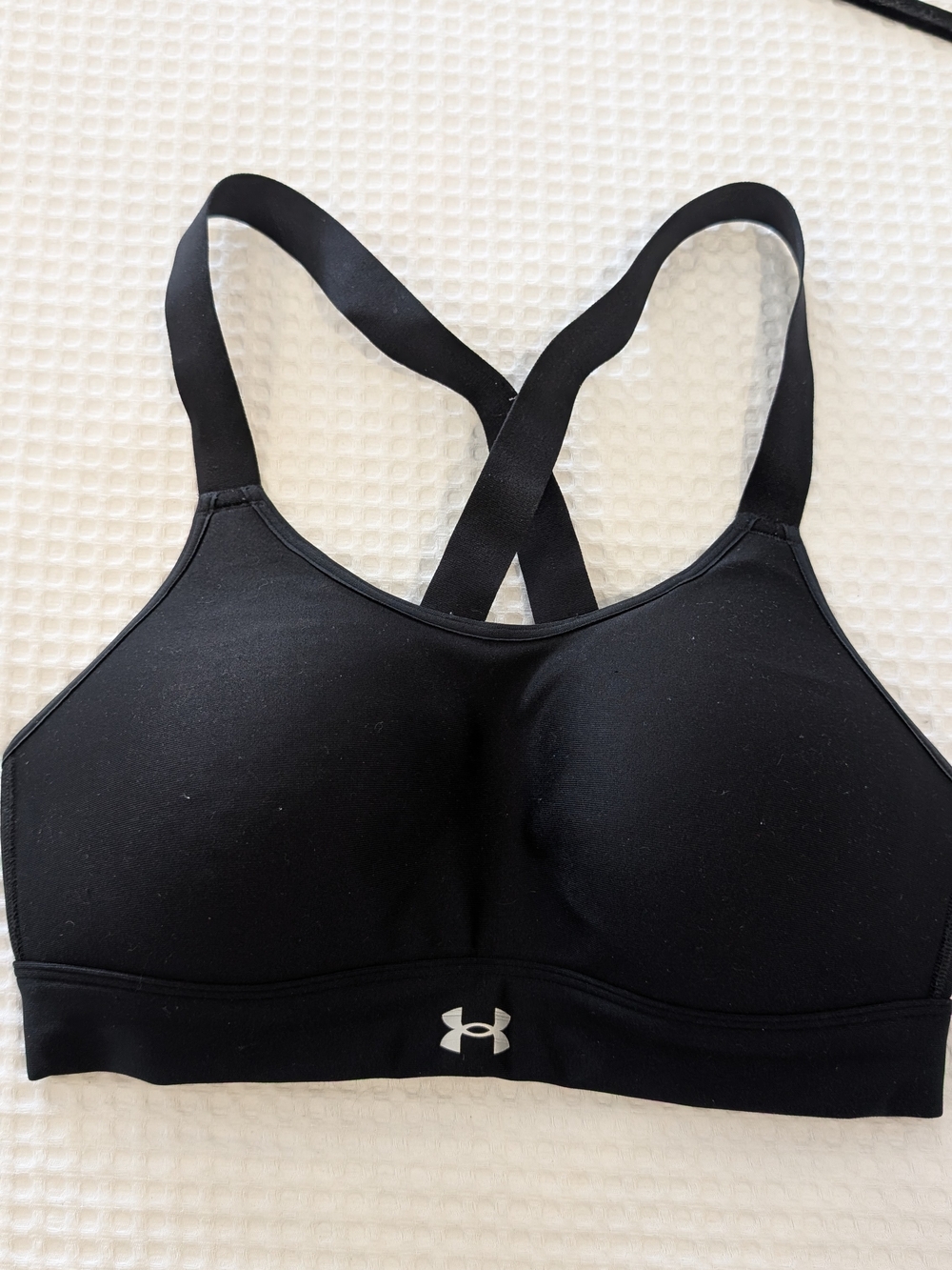 Under Armour Black Cross-Back Padded Sports Bra